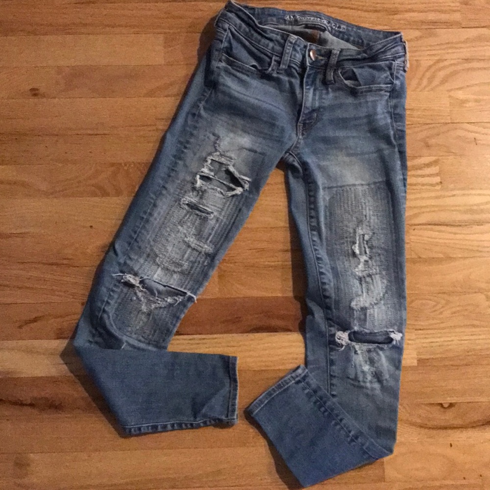 AE Jeans, in excellent condition. Sz 4